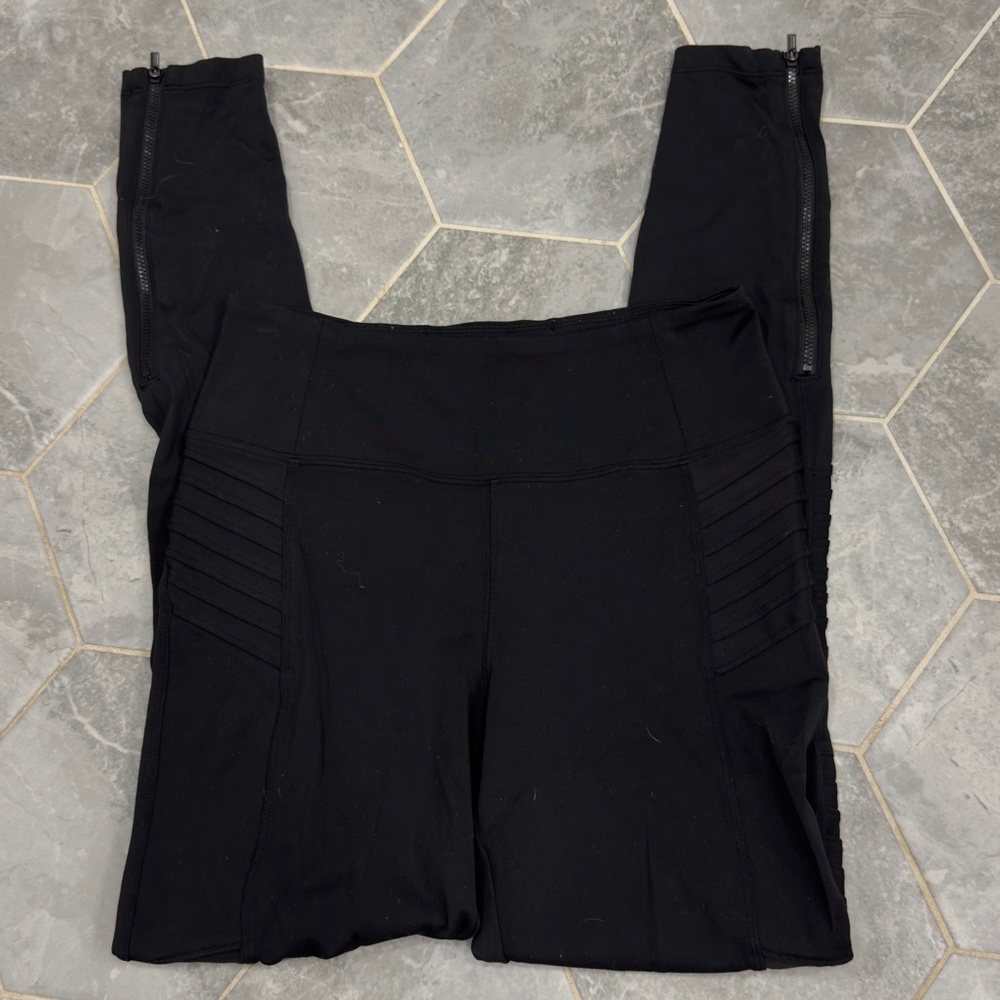 Athleta Delancey moto tight women’s medium tall